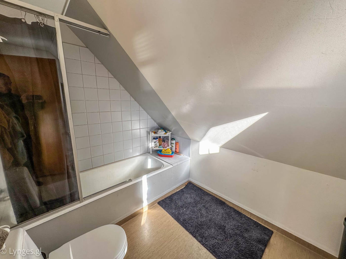 Будинок, 1991 м², 307 600$ — FAKTOR